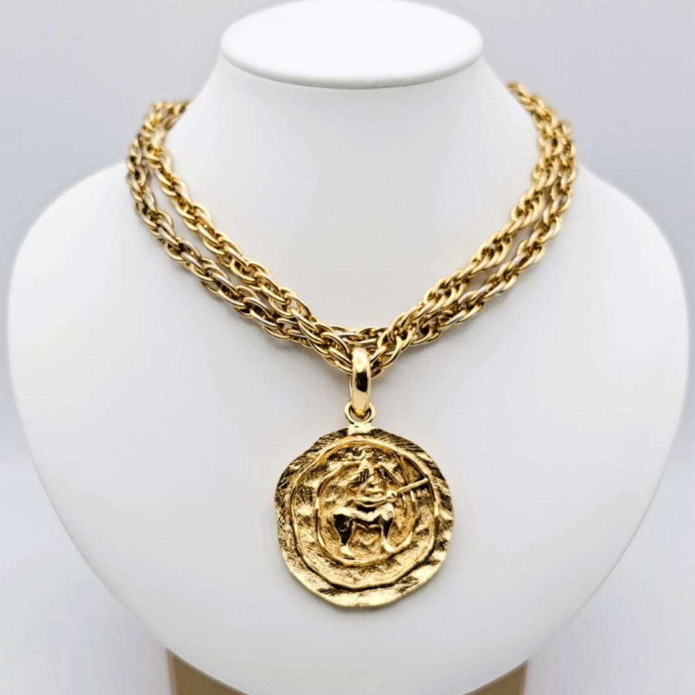 Chanel Chain Necklace w/ Centaur Medallion Year 1984 - 100% Authentic